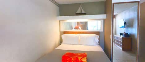 Queen Bed