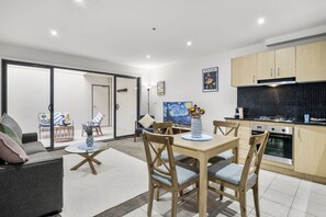 Living Area/Dining Area/Kitchen