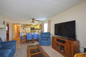 LIVING-AREA-BALCONY-EXCALIBUR-OCEAN CITY