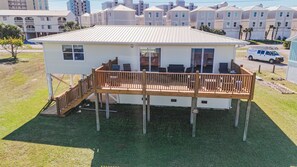 Unwind Exterior