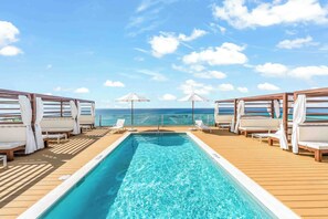 Welcome to The Sands, a brand new residential tower with the island's first rooftop pool. 