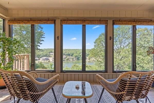 Immerse yourself in the ever-changing beauty of the lake through expansive windows.