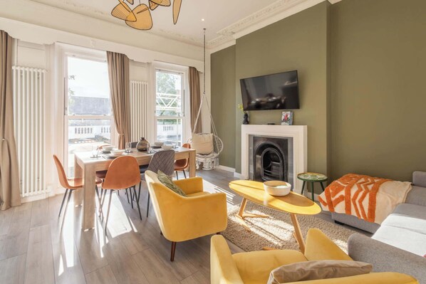 Seabourne Villas, Eastbourne - Host & Stay