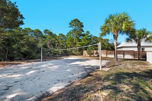 Private Volleyball Court-Beach Retreat