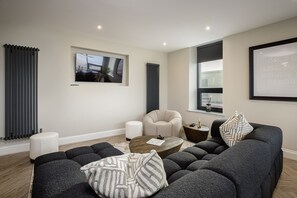 The Shoreline Collection by STAMP Serviced Accommodation