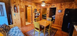 Dining/Kitchen