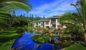 Wyndham Bali Hai Villas_e.jpg