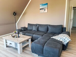 Couch, Furniture, Table, Azure, Comfort, Wood, Studio Couch, Living Room, Interior Design