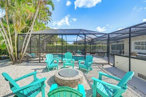 Fire Pit | Single-Story Home