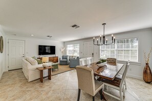Living Room & Dining Room | Central A/C & Heating