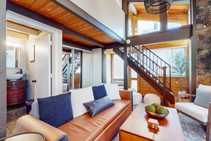 Living Room with Washer/Dryer