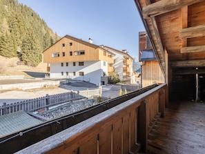 Bois, L'Hiver, Balcon, Siding, Neige, Gelé, Planche, Lumber, Glacial Relief, Daylighting