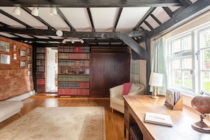 Bedroom bookshelf