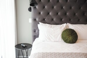 Bedroom (2)