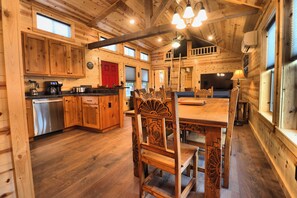 Dining Room 1