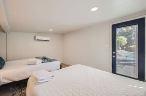 2207 S Cherry - Web Quality - 043 - 47 Casita Bedroom