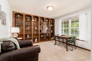 Peaceful office space with desk, perfect for catching up on work.