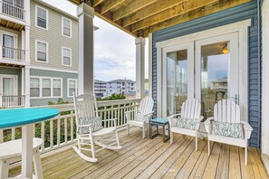 Rear Deck | Self Check-In | Walk to Beach Access & Restaurants