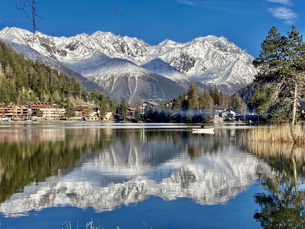 Wasser, Wasservorräte, Berg, Gewässer, Bergforms, Natürliche Landschaft, Wasserlauf, Reflexion, Hochland, Gebirge