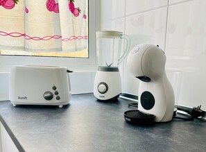 Kaffe og/eller kaffemaskine