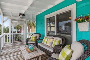 Front-Streetside Deck