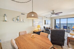 ,Dining Area,