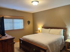 King Primary Ensuite