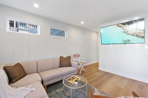 5-web-or-mls-120-31st-st