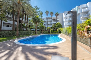 Pool (2)