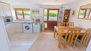 Kitchen diner
