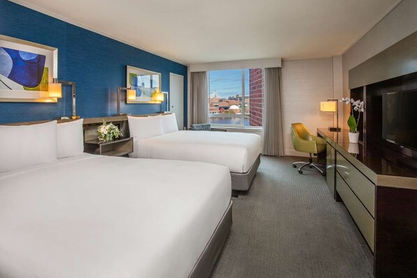 Unit with 2 Queen beds. Exact unit will be assigned upon arrival. Views, colors, and decor may vary.