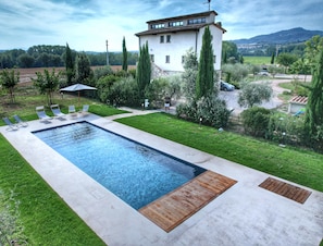 Garden,Swimming pool