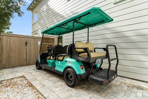 Guests can enjoy the convenience of a six-seater golf cart, perfect for exploring the local area and driving to nearby destinations like Seaside.