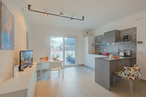 Kitchen and dining area