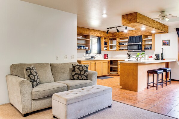 Keaau Vacation Rental | Studio | 1BA | 600 Sq Ft | Stairs to Enter