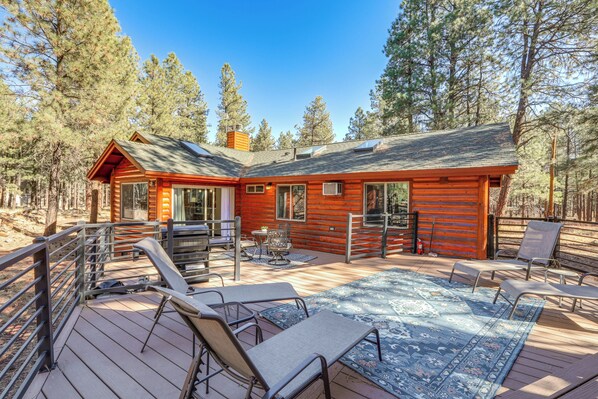 Williams Vacation Rental | 3BR | 2BA | 3 Steps to Enter | 1,997 Sq Ft