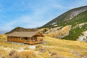 Property Exterior | Single-Story Cabin | Expansive Mountain Views