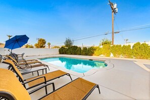 Dive into relaxation—this pool is your personal paradise!