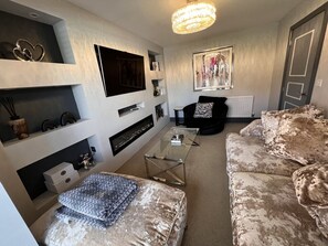 Living Room with TV mutimedia wall