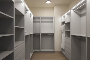 Lake Union Closet
