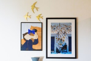 A captivating wall art composition reflecting the love of hygge.