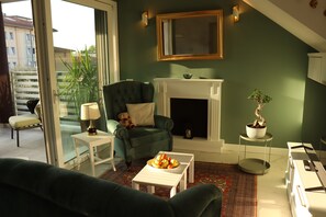 Living room (1)