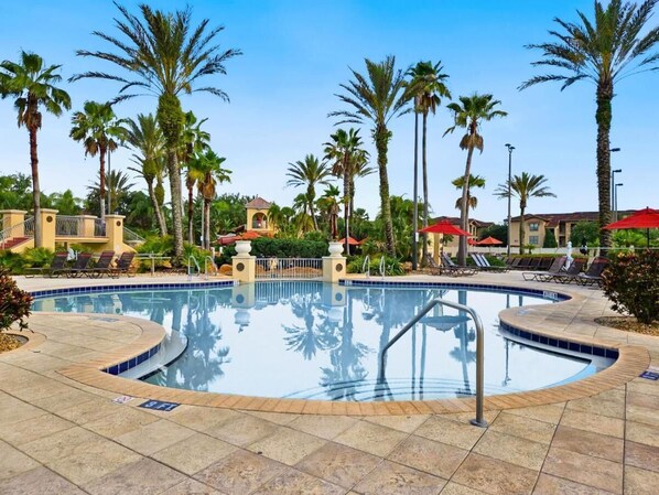 Resort Amenities, walking distance from the home