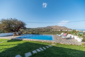 Building Exterior, Garden, Outdoor, Pool, Scenic View