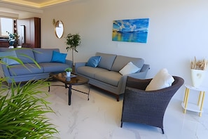 Living Room,TV and multimedia