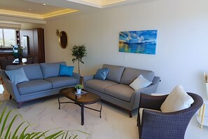 Living Room,TV and multimedia