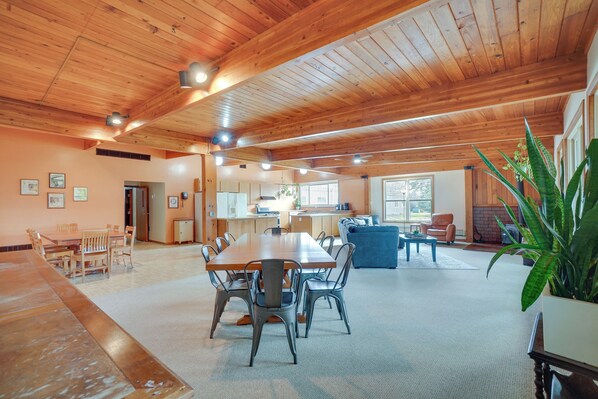Mount Calvary Vacation Rental | 12BR | 12.5BA | Step-Free Access | 10,000 Sq Ft