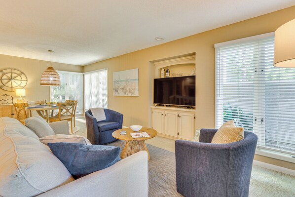Hilton Head Island Vacation Rental | 1BR | 1.5BA | 980 Sq Ft | 1 Step to Enter