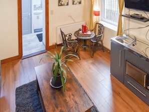 Open plan living space | Heddfan Annexe, Llanboidy, Whitland