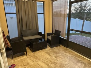 Seating area